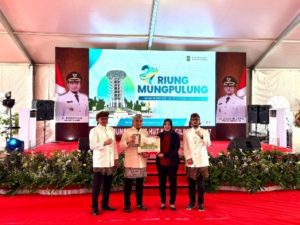 Resmi Beroperasi, Eka Hospital Cilegon Wakafkan 1000 Al-Qurandi HUT Kota Cilegon