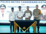 Perkuat Sinergi Pelayanan Publik, Pemkot Tangerang Serahkan Hibah Gedung Parkir Mako Polres Metro Tangerang Kota