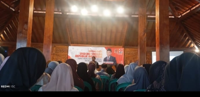 Infografis pengumuman pendaftaran Beasiswa PIP Kuliah Purbalingga jalur aspirasi anggota DPR RI H. Rofik Hananto dari Fraksi PKS.