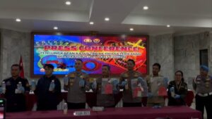 Polres Cilegon Gagalkan Penyelundupan 222.000 Benih Lobster Senilai Rp33,2 Miliar di Pelabuhan Merak
